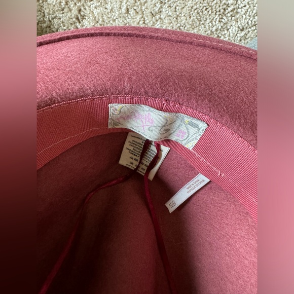 Free People Wool Burgundy Pink Maroon Fall Hat - Picture 2 of 3
